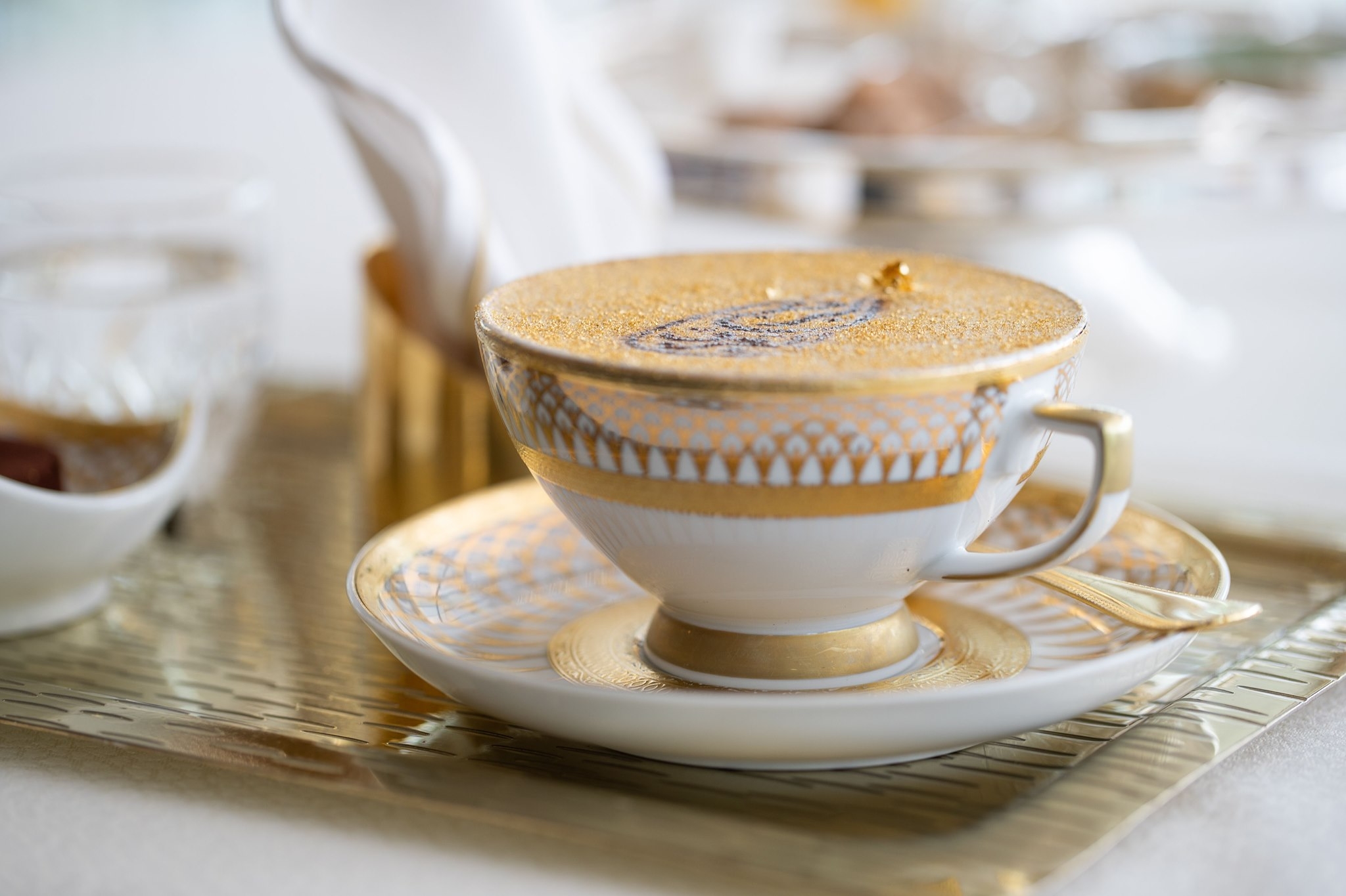 gold_leaf_capuccino.jpg