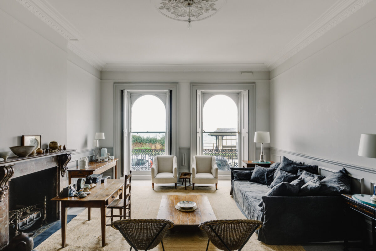 themodernhouse.jpg