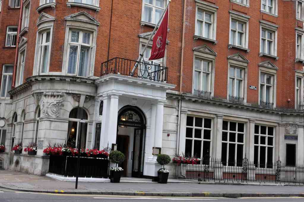 Oscar Wilde's London haunt, the Cadogan Hotel, has stunning