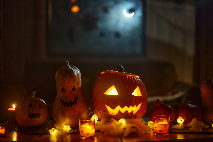 Halloween should only be celebrated on 31 October
